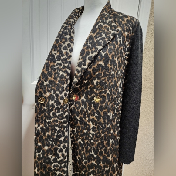 Kenneth Cole Cheetah Print Sweater Sleeve Coat - Picture 4 of 13